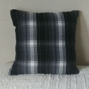 Mainstays Plaid Decorative Square Throw Pillow